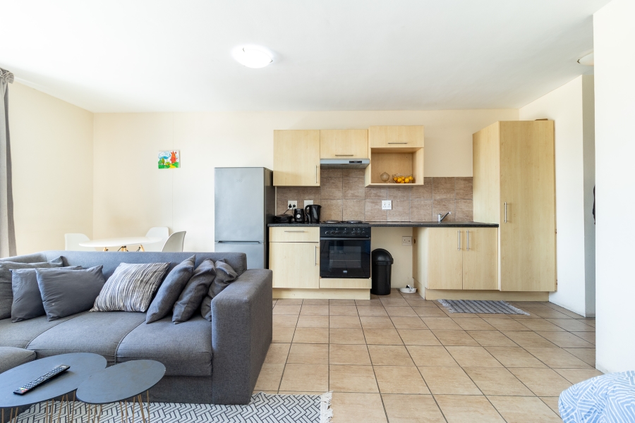 1 Bedroom Property for Sale in Zonnebloem Western Cape
